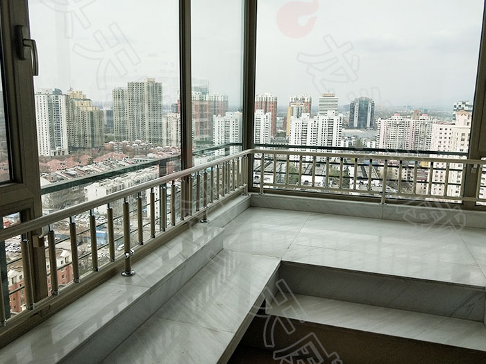 阳台护栏图片