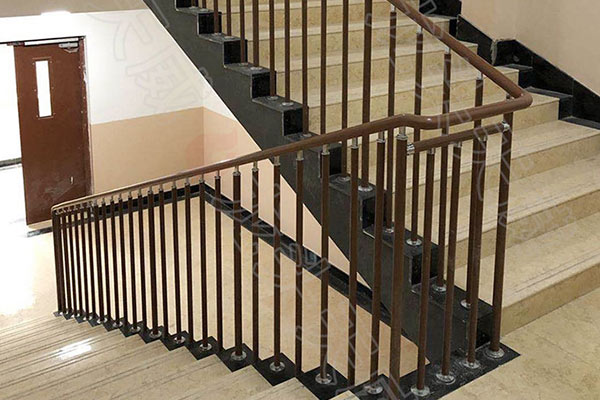 楼梯栏杆扶手设计安装（图）